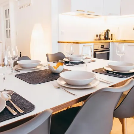 Lejlighed Heimatel - Suiten, Und