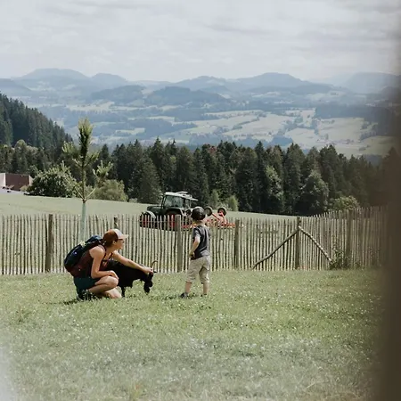 Rosenalm Scheidegg - Ferienwohnungen Mit Pool Und Sauna